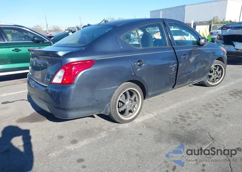 2015 Nissan Versa 1.6 S+ z USA, uszkodzony, nr VIN 3N1CN7AP0FL800105